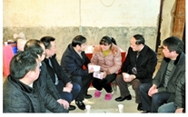 张龙义董事长为感动中国的重庆妈妈捐钱治病